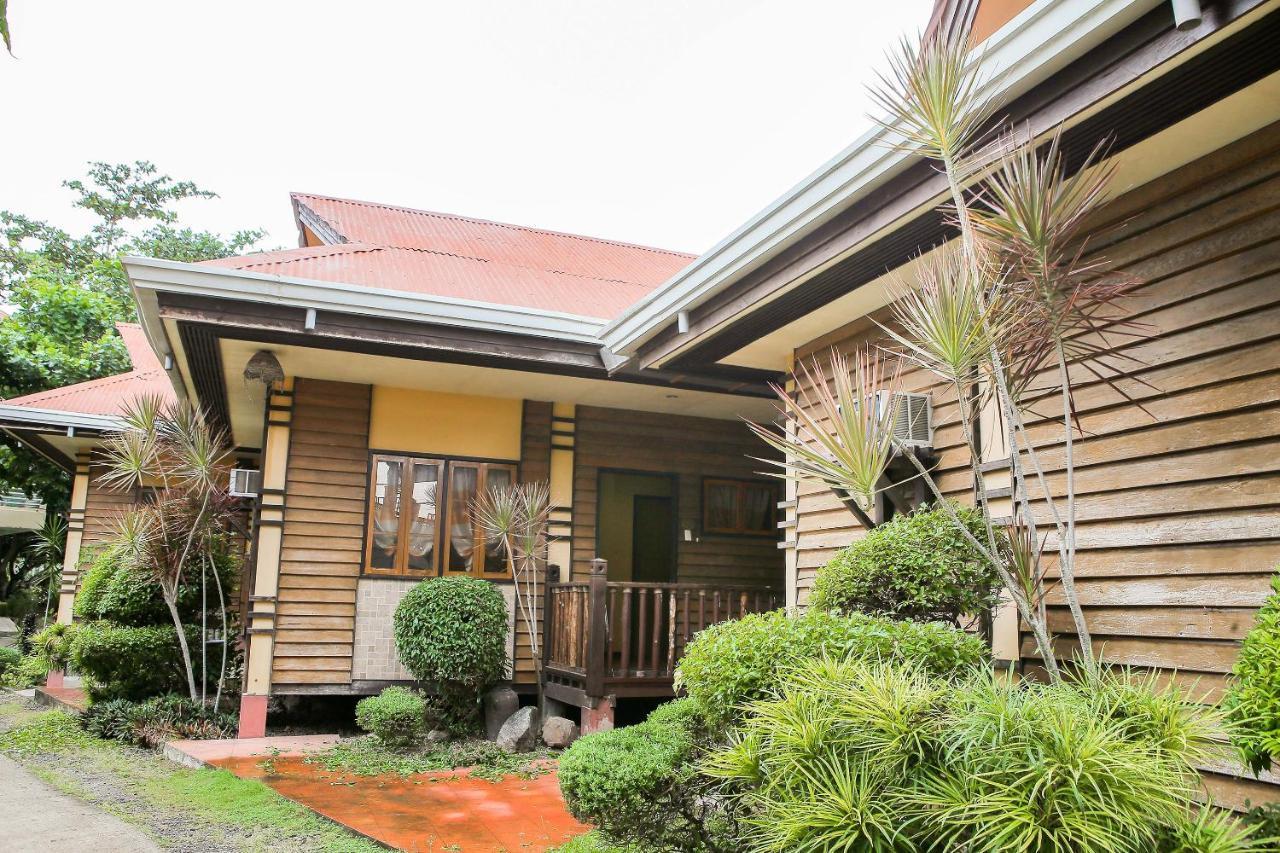 Oyo 435 La Veranda Beach Resort Panglao Exterior foto